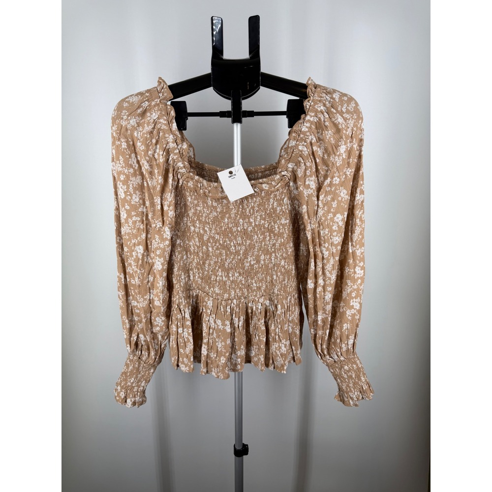 Bella Ella Boutique Tan Floral Smocked Peplum Top Long Sleeve Medium NWT